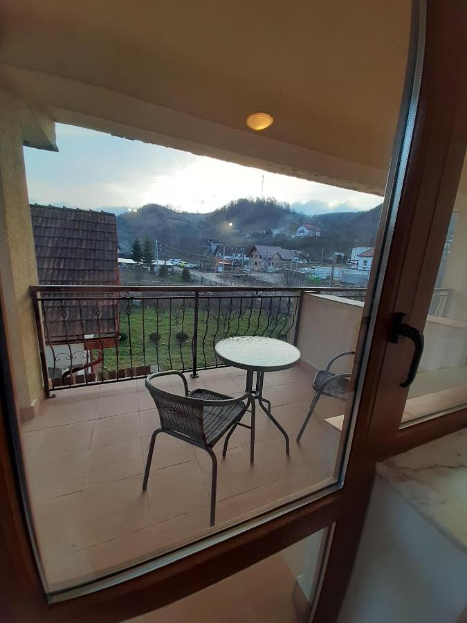 Pensiunea Montan din Bran,sat Simon SPA indoor Bran  Bagian luar foto