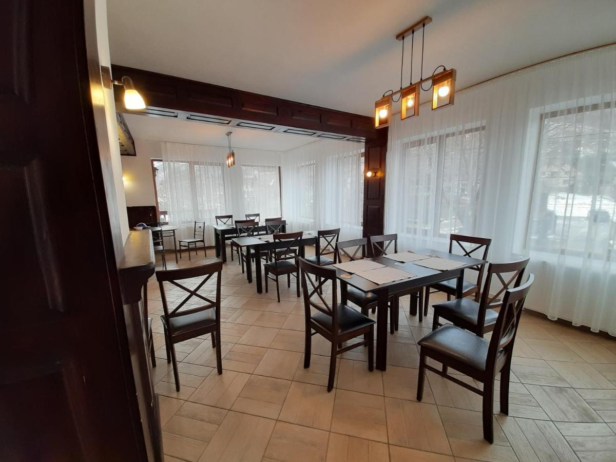 Pensiunea Montan din Bran,sat Simon SPA indoor Bran  Bagian luar foto