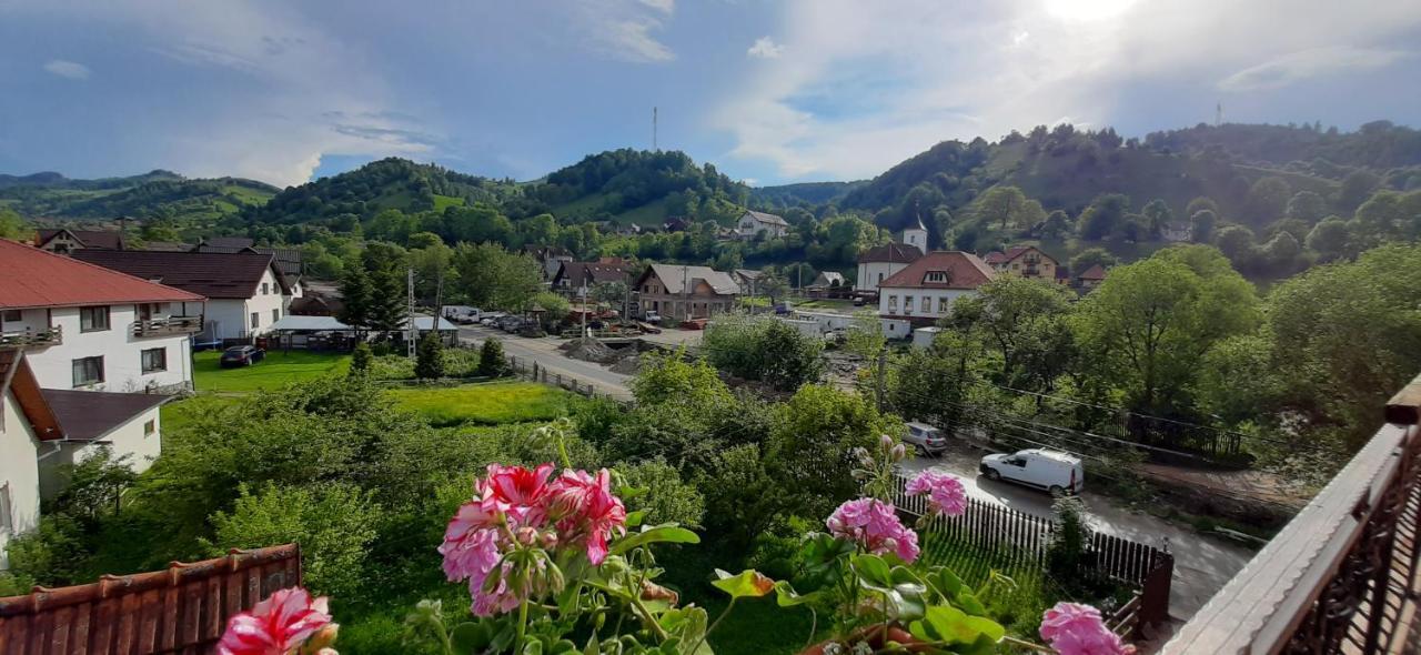Pensiunea Montan din Bran,sat Simon SPA indoor Bran  Bagian luar foto