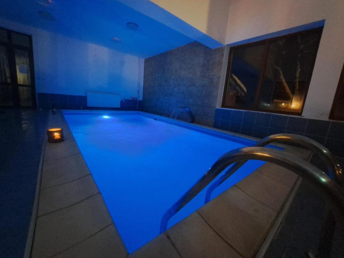 Pensiunea Montan din Bran,sat Simon SPA indoor Bran  Bagian luar foto