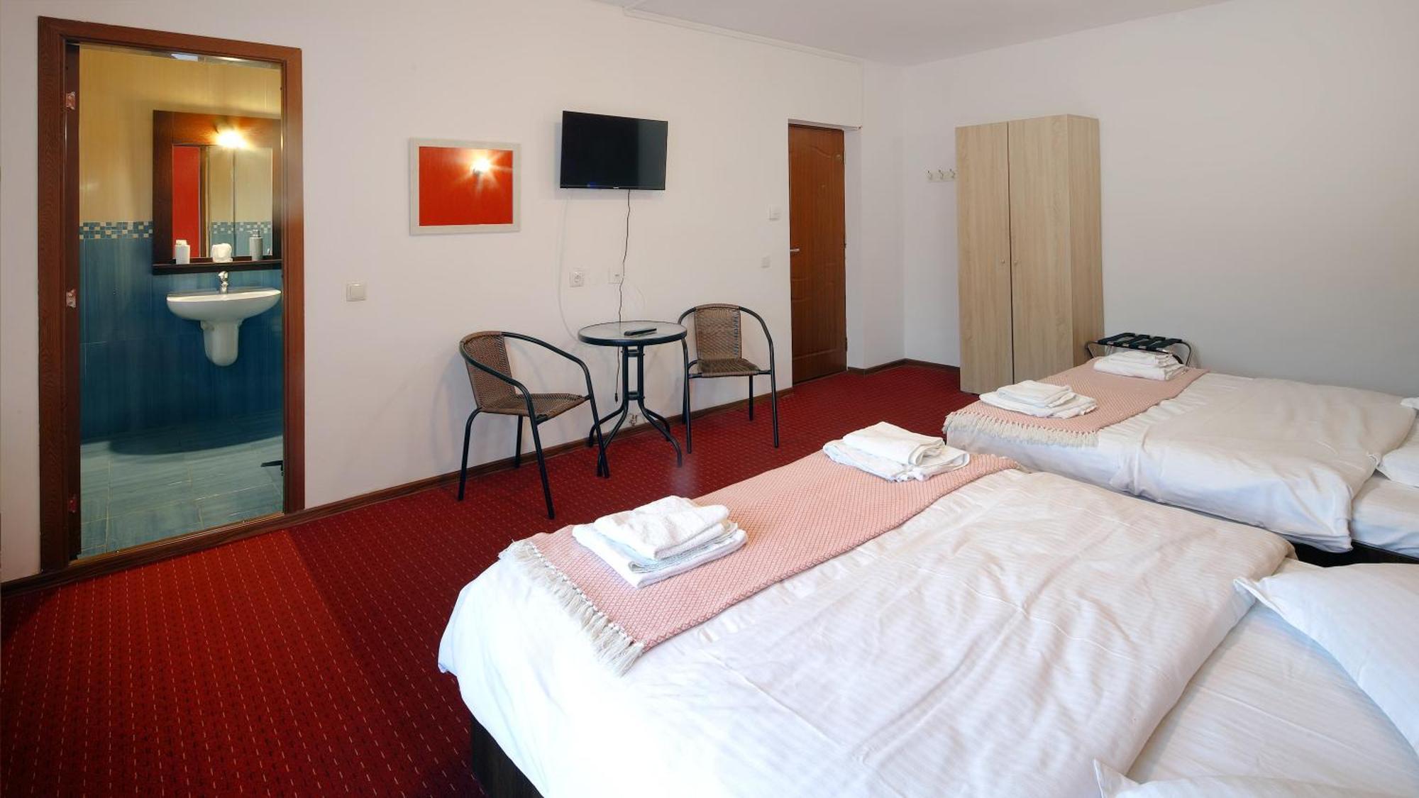 Pensiunea Montan din Bran,sat Simon SPA indoor Bran  Bagian luar foto