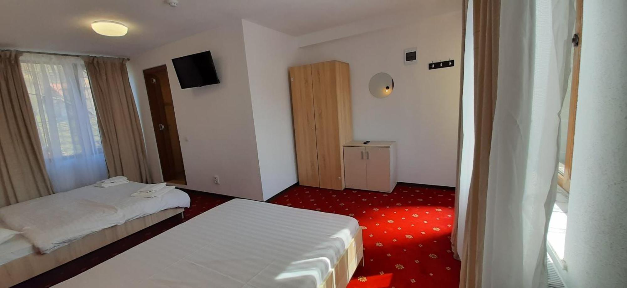 Pensiunea Montan din Bran,sat Simon SPA indoor Bran  Bagian luar foto