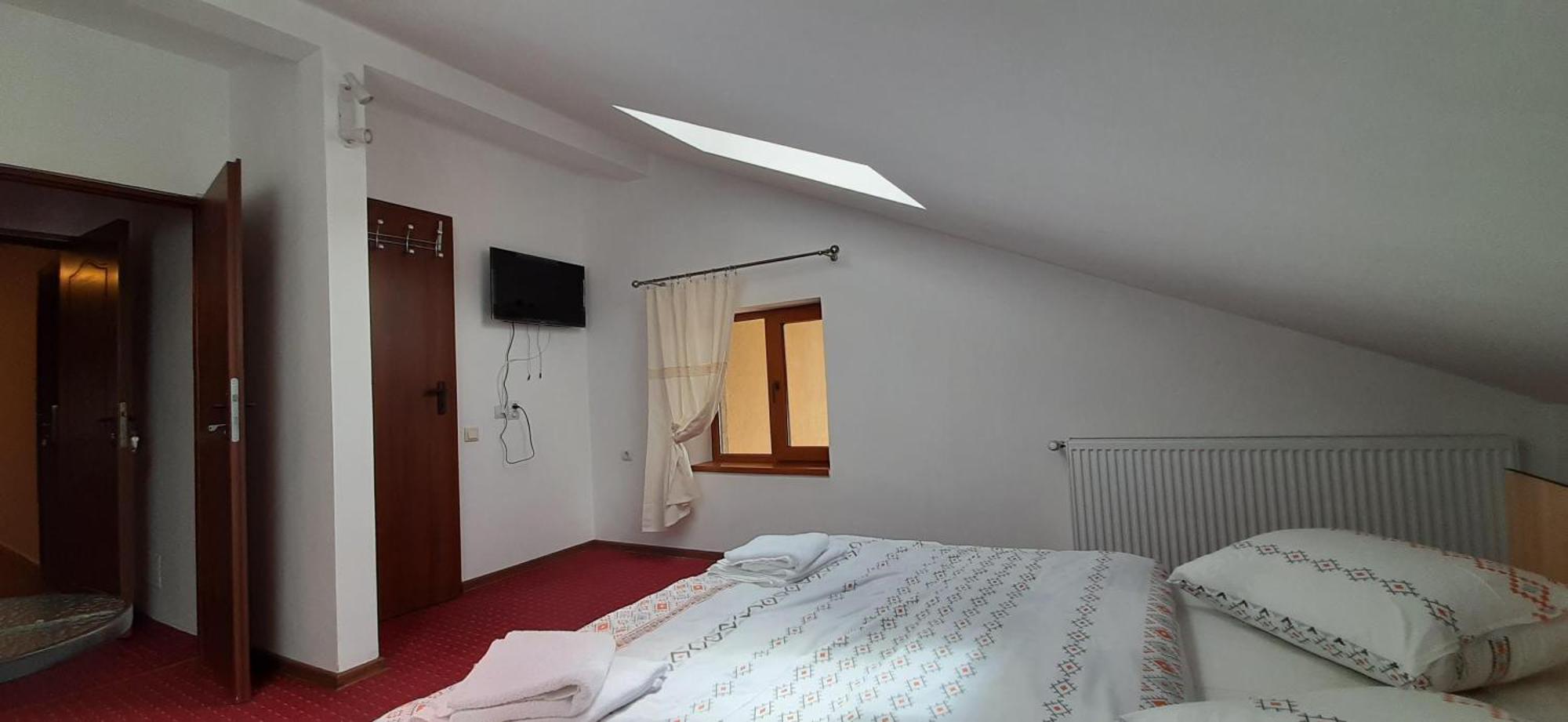 Pensiunea Montan din Bran,sat Simon SPA indoor Bran  Ruang foto